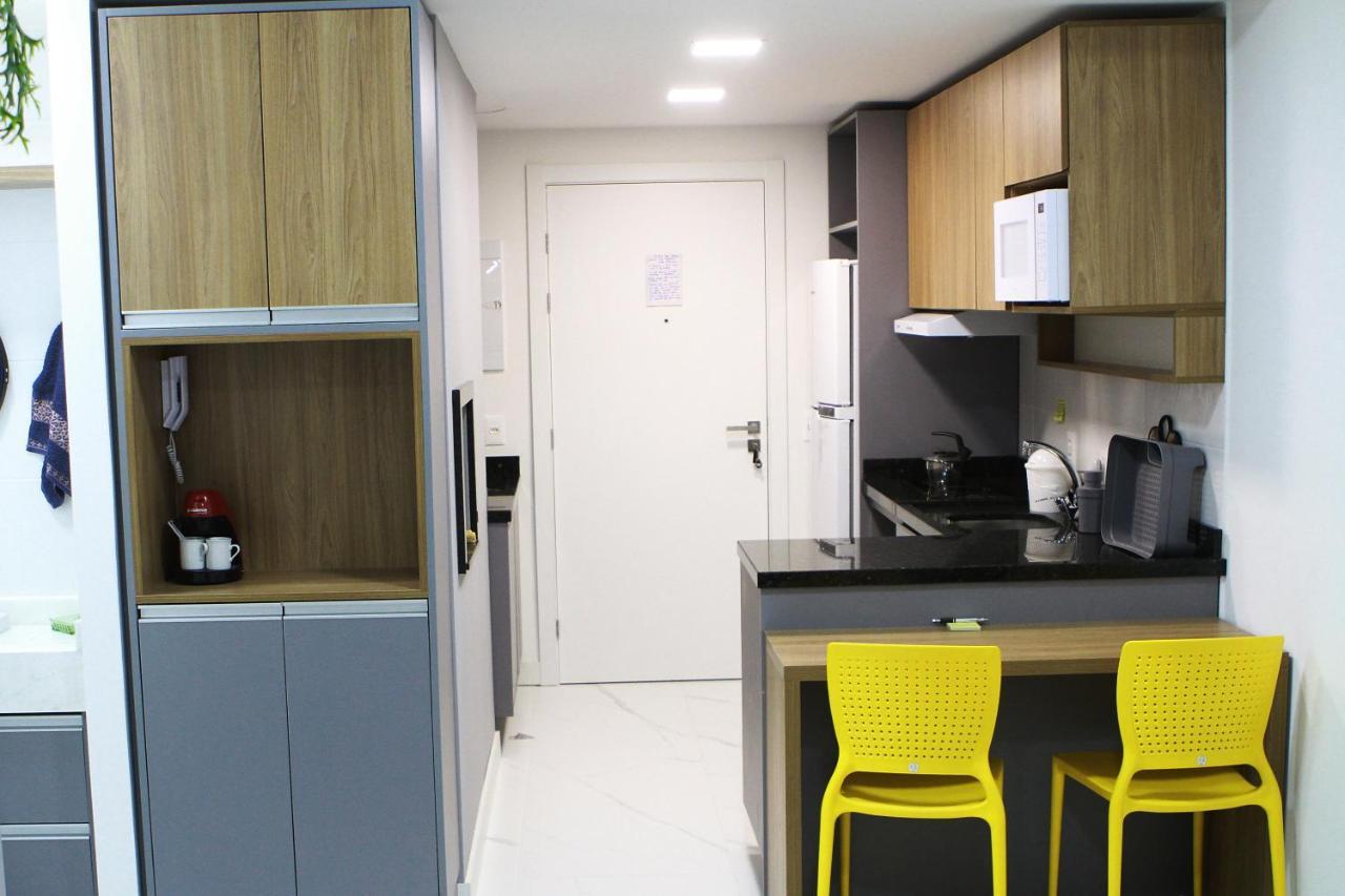 Ap No Coracao De Poa Apartment